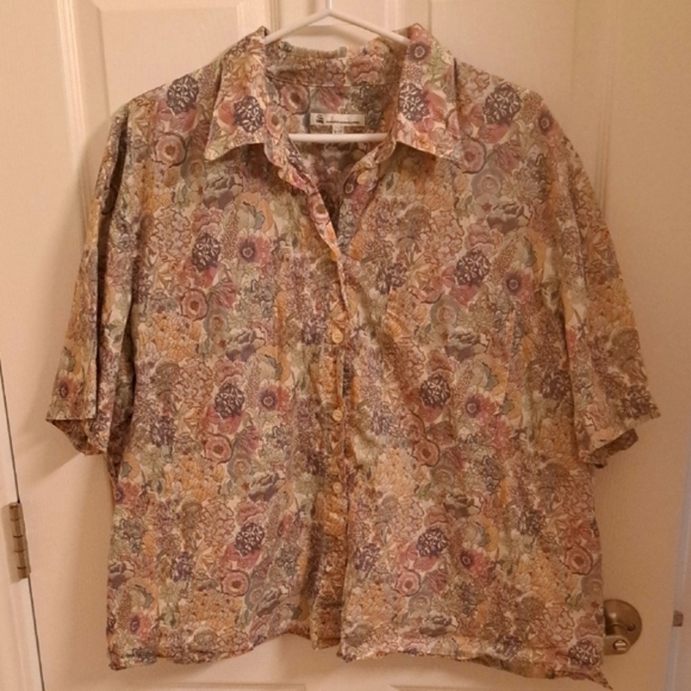 Vintage Tilley Short-Sleeve Button Down Shirt